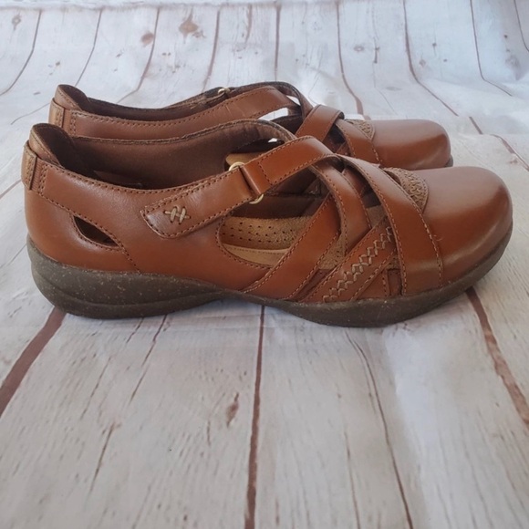 Clarks Mary Janes Leather Slip-Ons Women’s Size 6.5 NIB - Picture 6 of 11